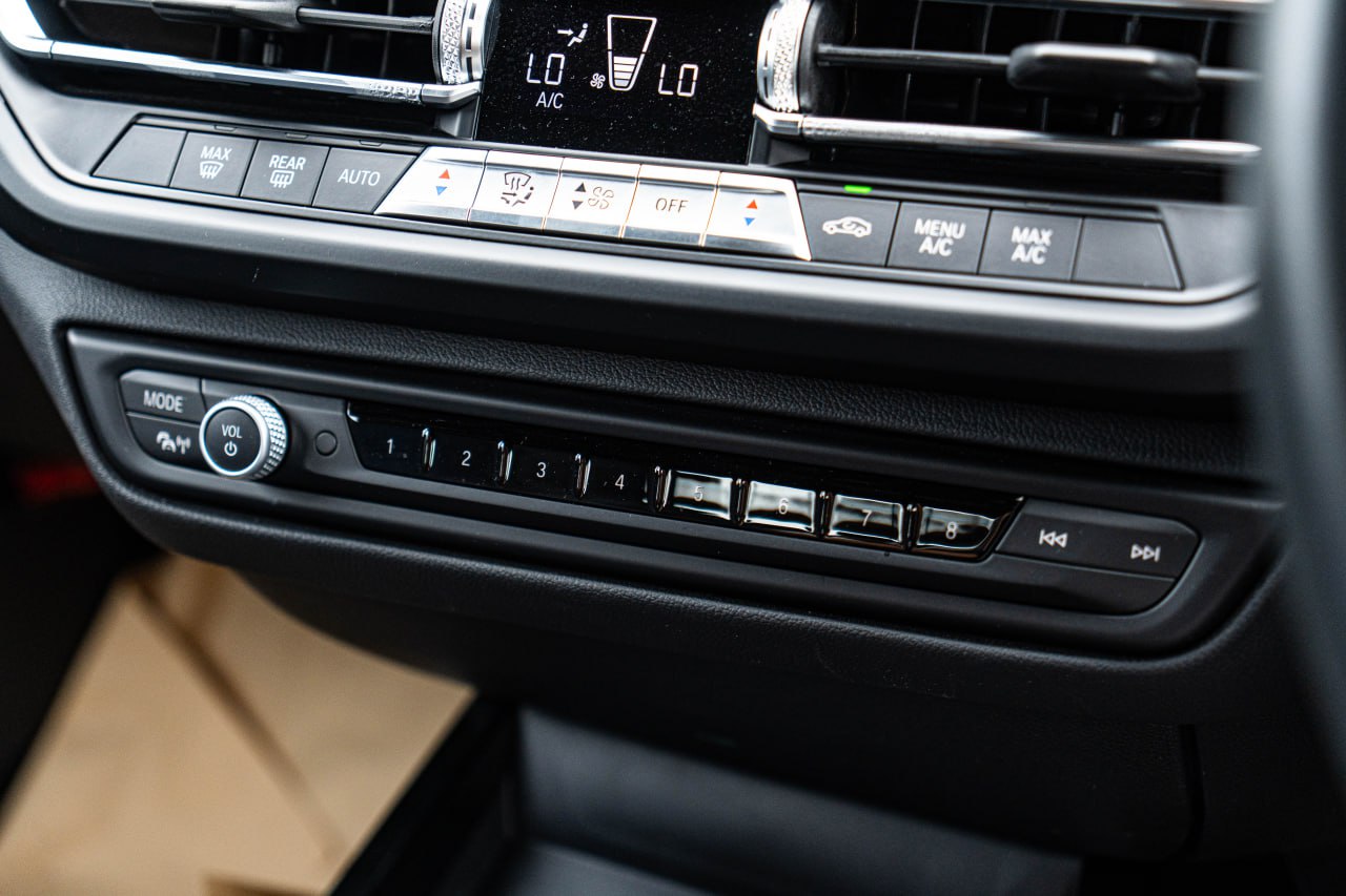 2019 BMW 118i M SPORT 1.5T DCT (AT)