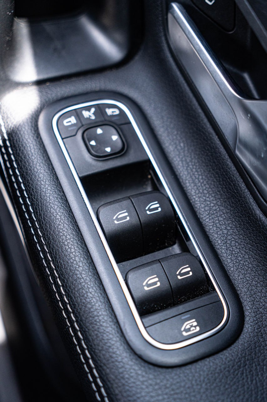 2021 MERCEDES BENZ CLA200 AMG LINE 1.3T PREMIUM PLUS