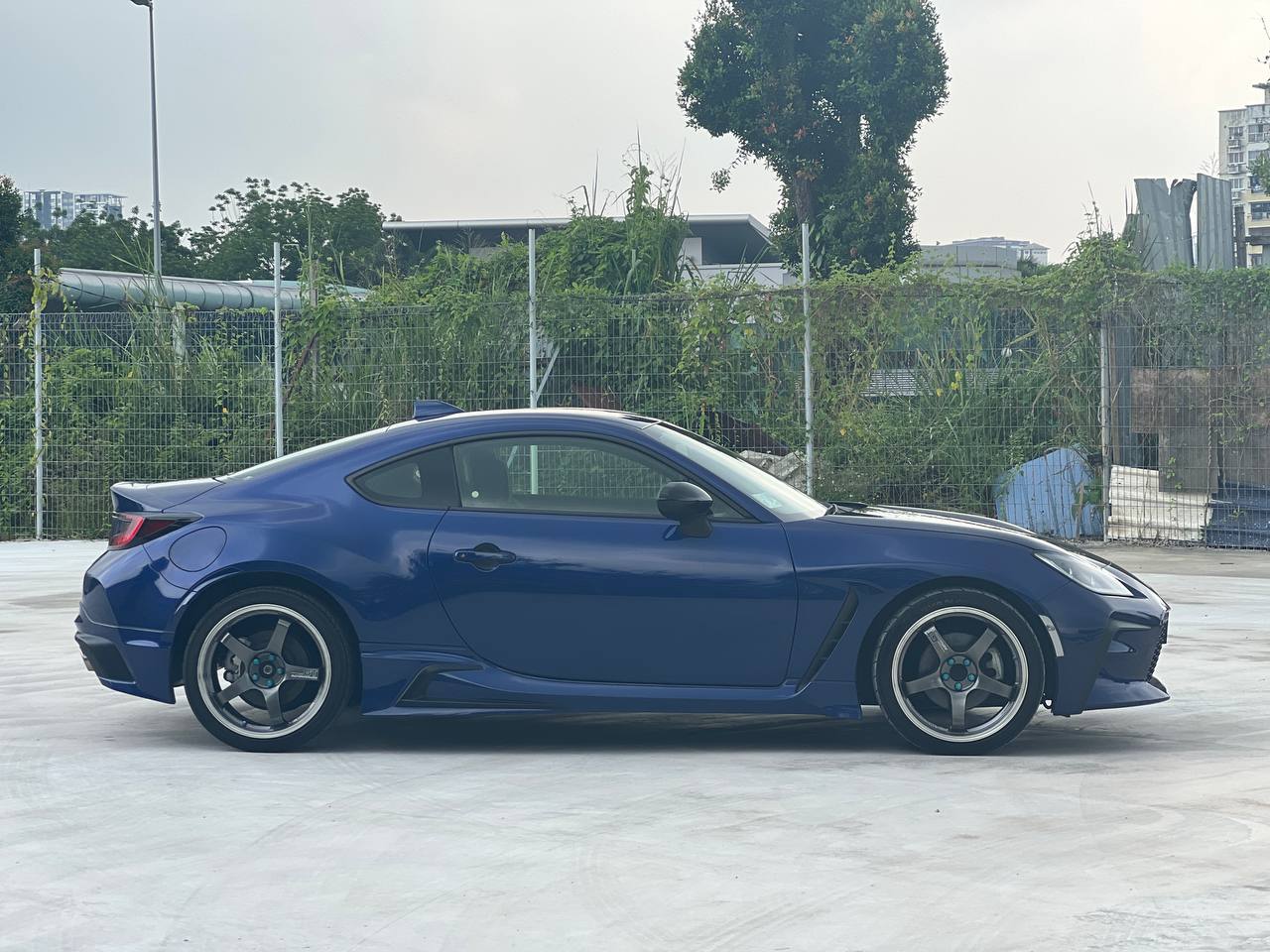 2022 TOYOTA GR86 2.4 RZ (6MT)