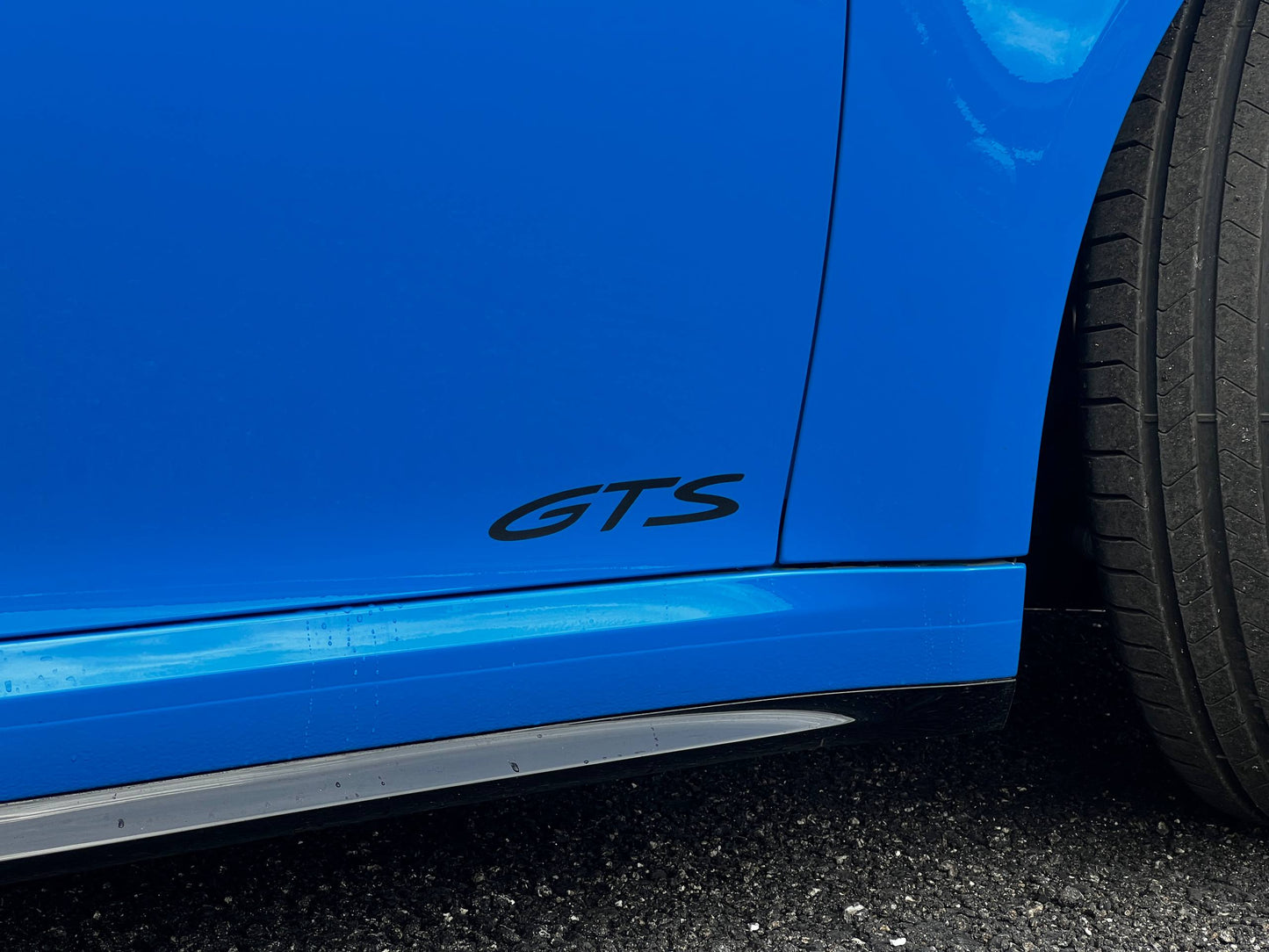 PORSCHE 911 CARRERA GTS CABRIOLET