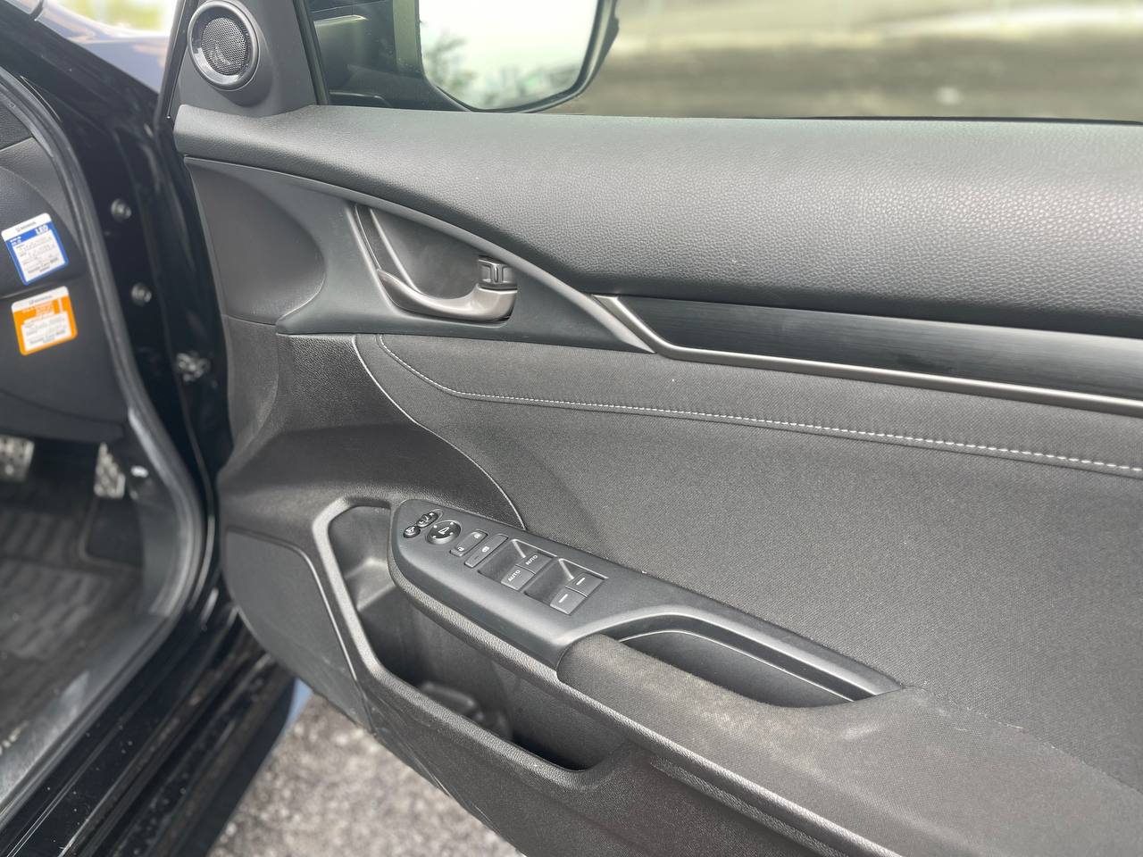 CIVIC HATCHBACK 1.5T FK7 (AT)
