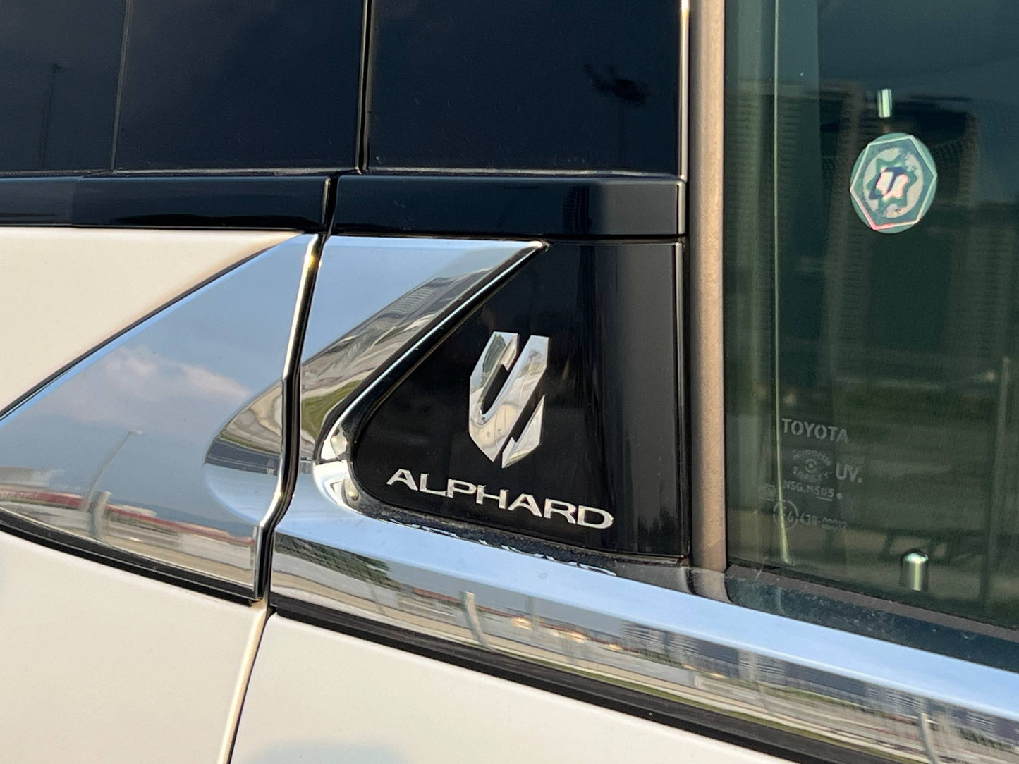 ALPHARD 2.5 Z (NEW MODEL)