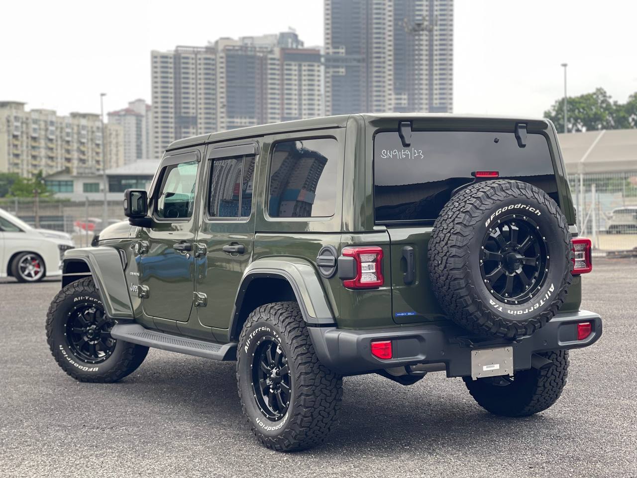 JEEP WRANGLER UNLIMITED SAHARA 4WD 2.0T