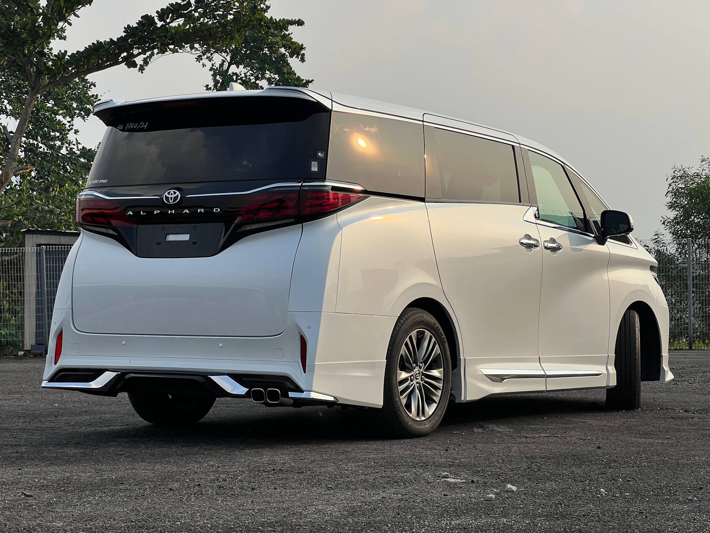 ALPHARD 2.5 Z (NEW MODEL)