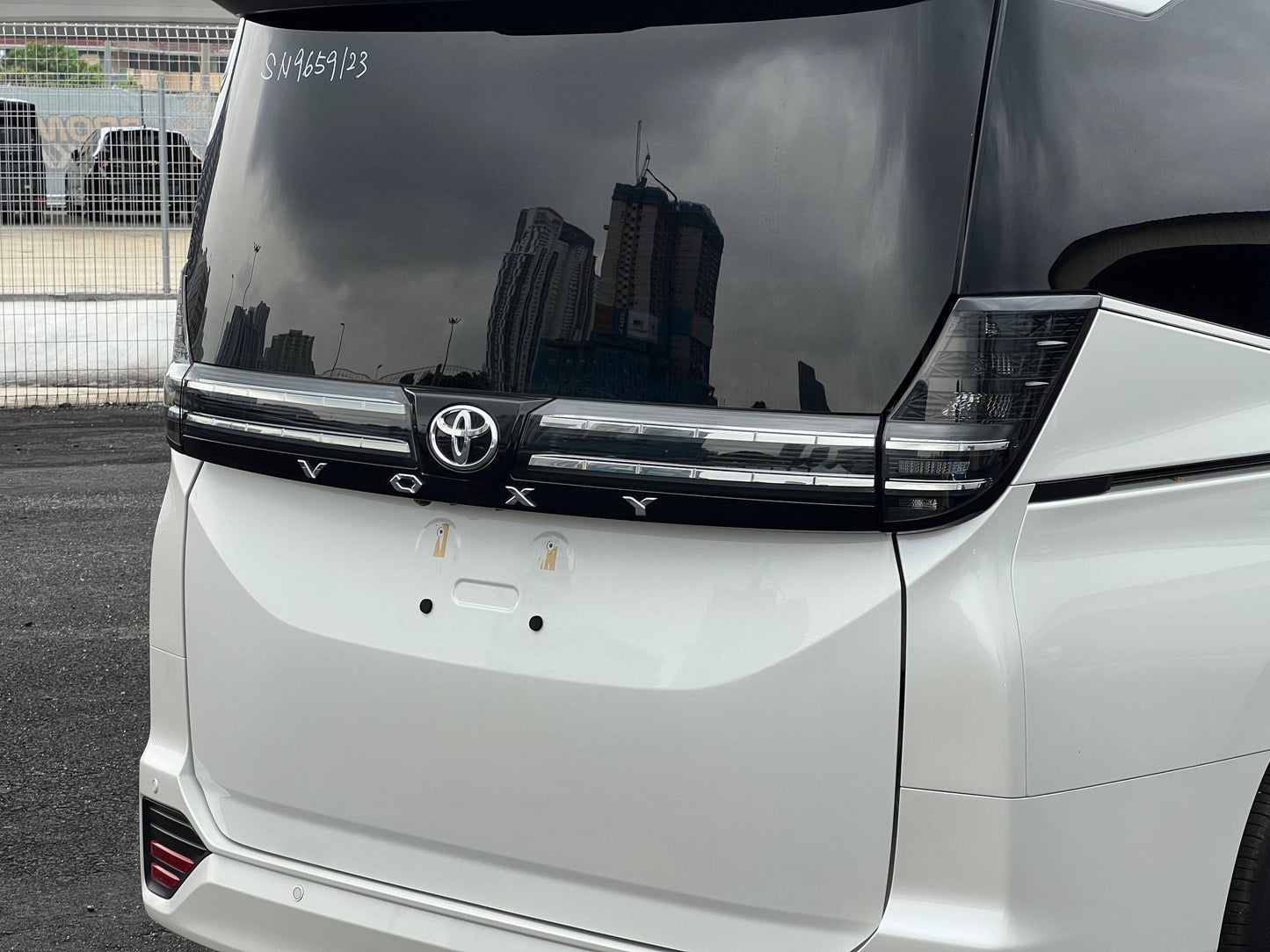 VOXY 2.0 S-Z (NEW MODEL)