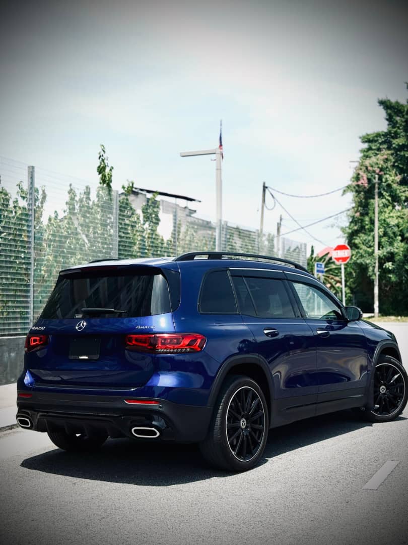 MERCEDES BENZ GLB250 AMG 4MATIC 2.0T