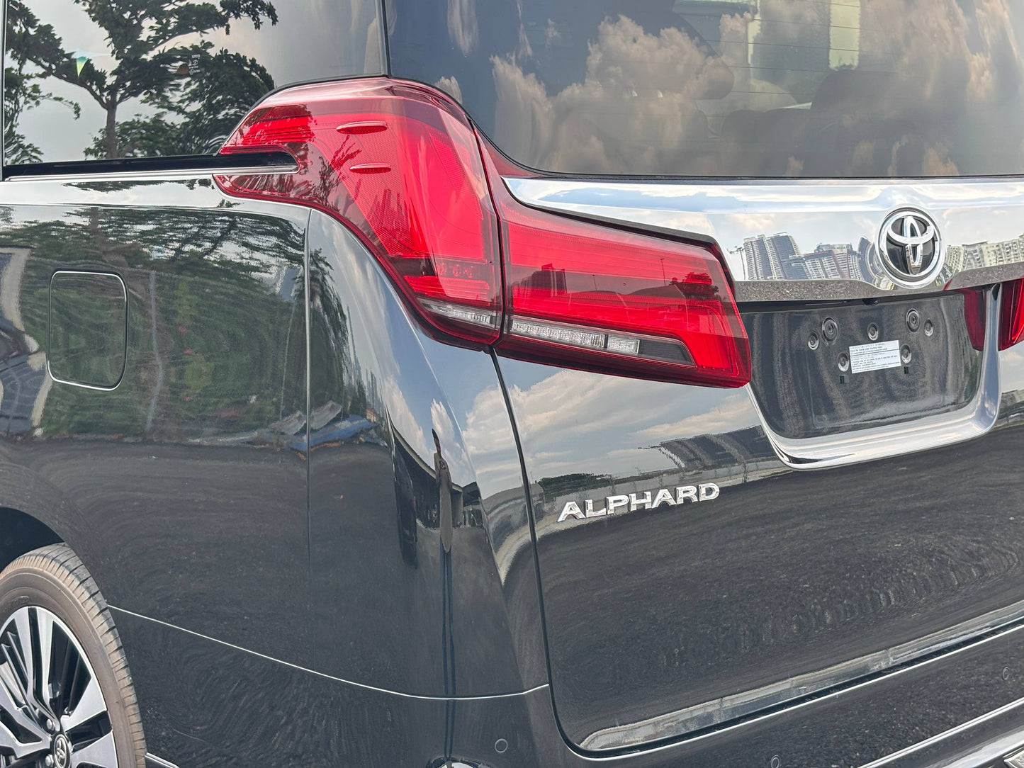 ALPHARD 2.5 SC PACKAGE MODELLISTA