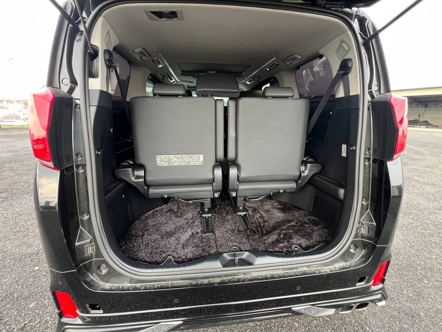 ALPHARD 2.5 SC PACKAGE MODELLISTA