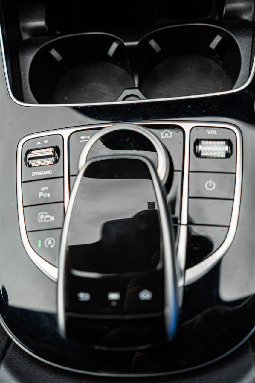 2018 MERCEDES BENZ E200 AMG SPORT 2.0T (WHITE)