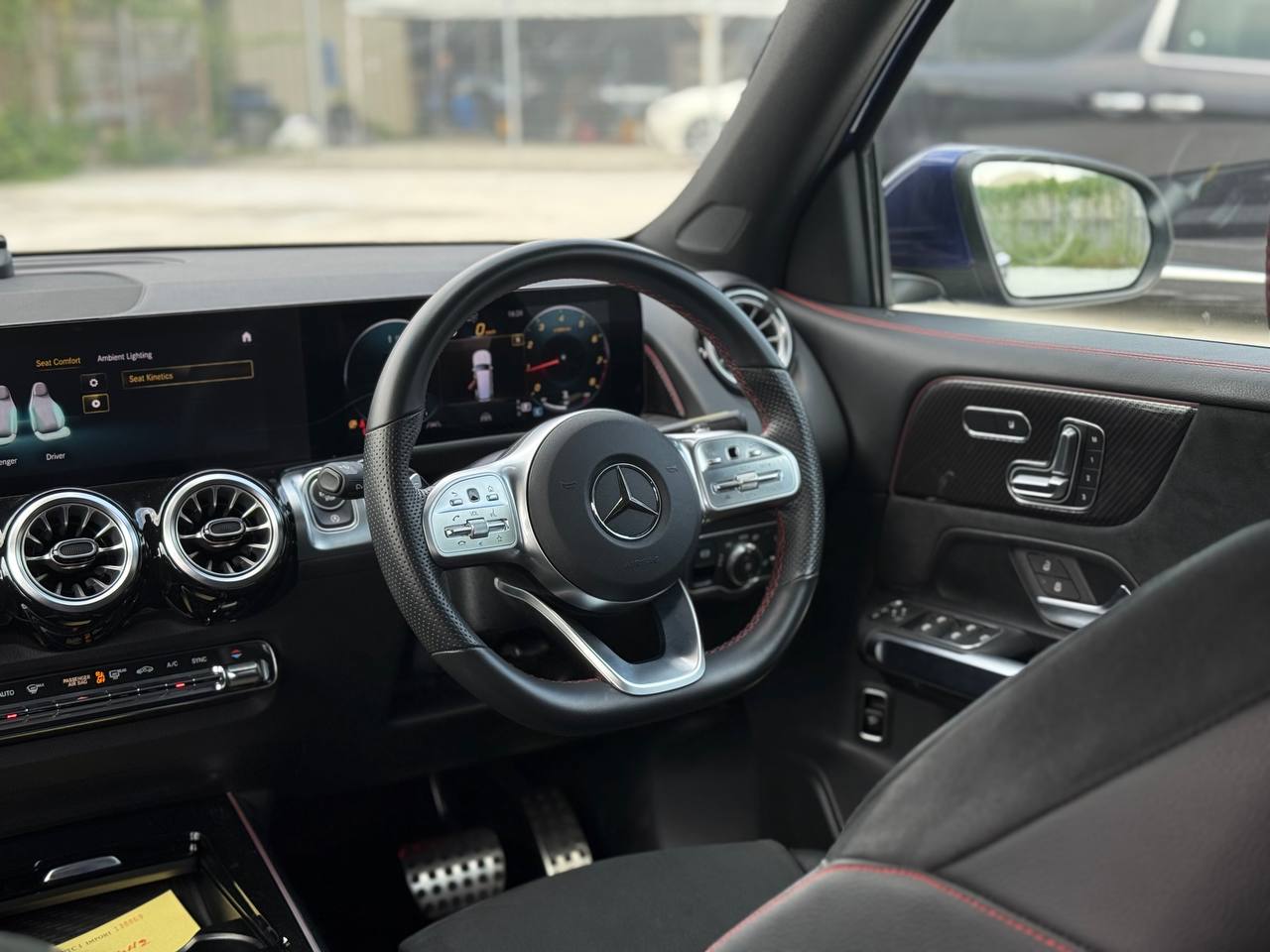 2021 MERCEDES BENZ GLB180 AMG LINE 1.3T