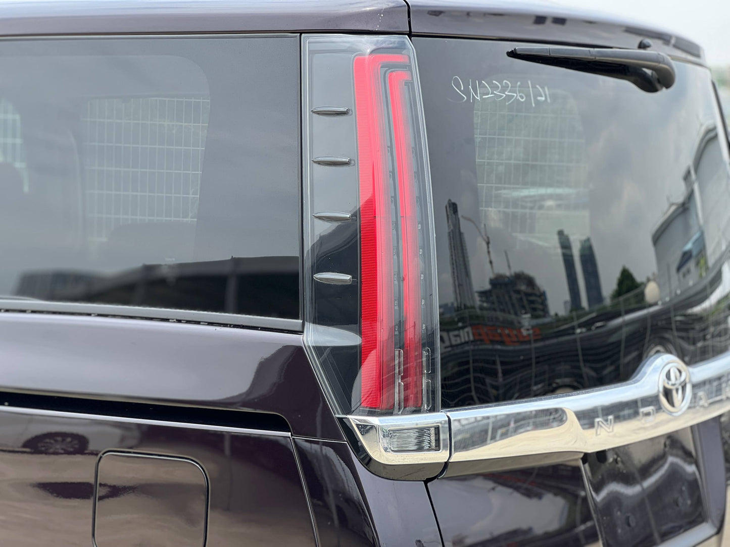 2021 TOYOTA NOAH 2.0X