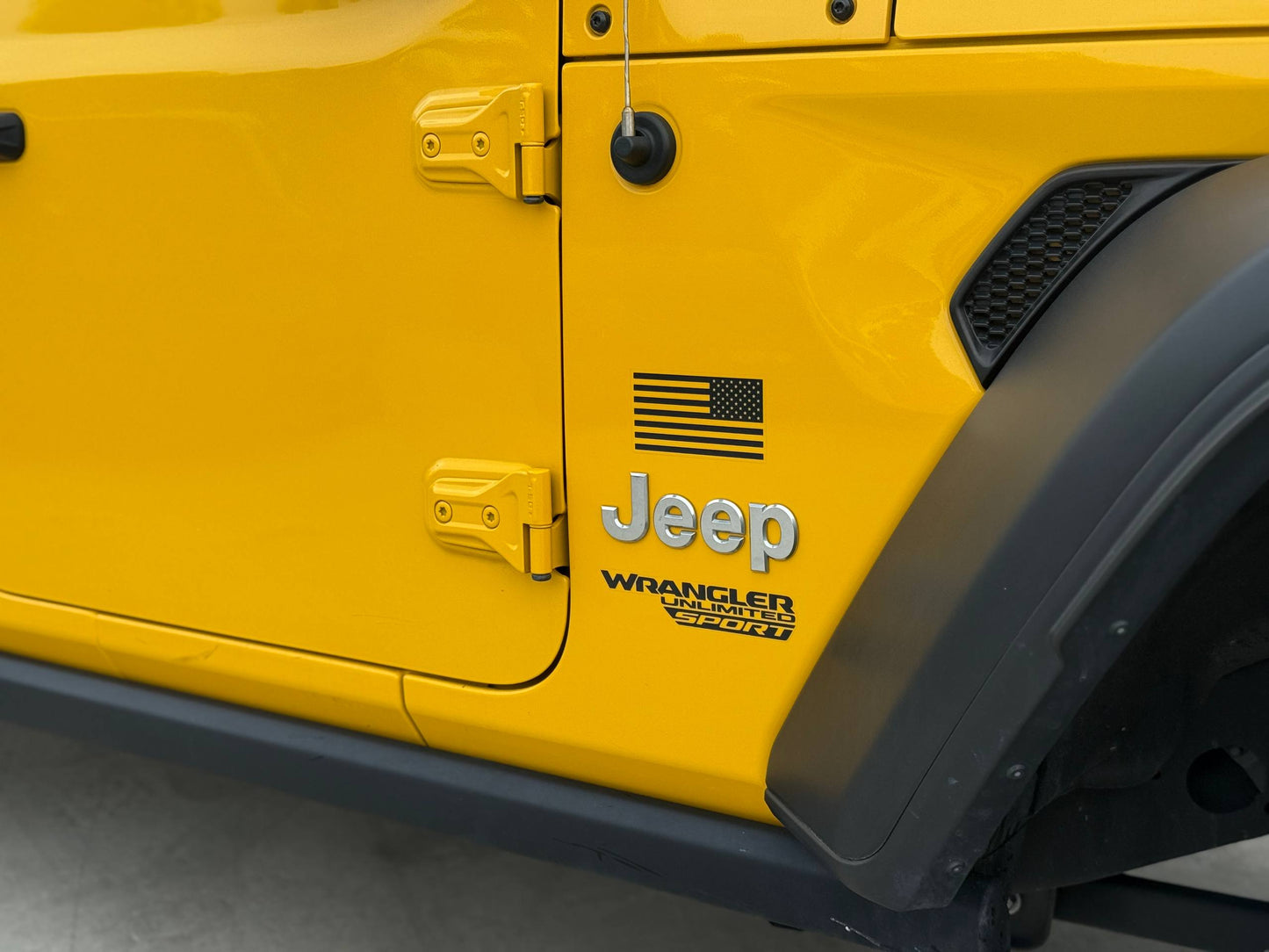 JEEP WRANGLER UNLIMITED FREEDOM EDITION MILITARY THEME 4WD 2.0T