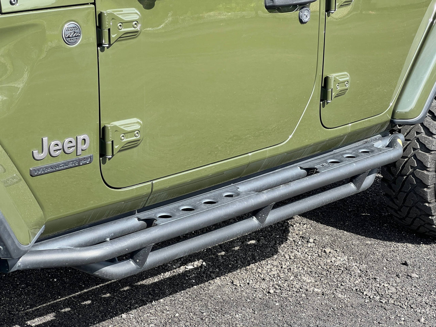 EEP WRANGLER SAHARA UNLIMITED 2.0T 4WD 80th ANNIVERSARY EDITION