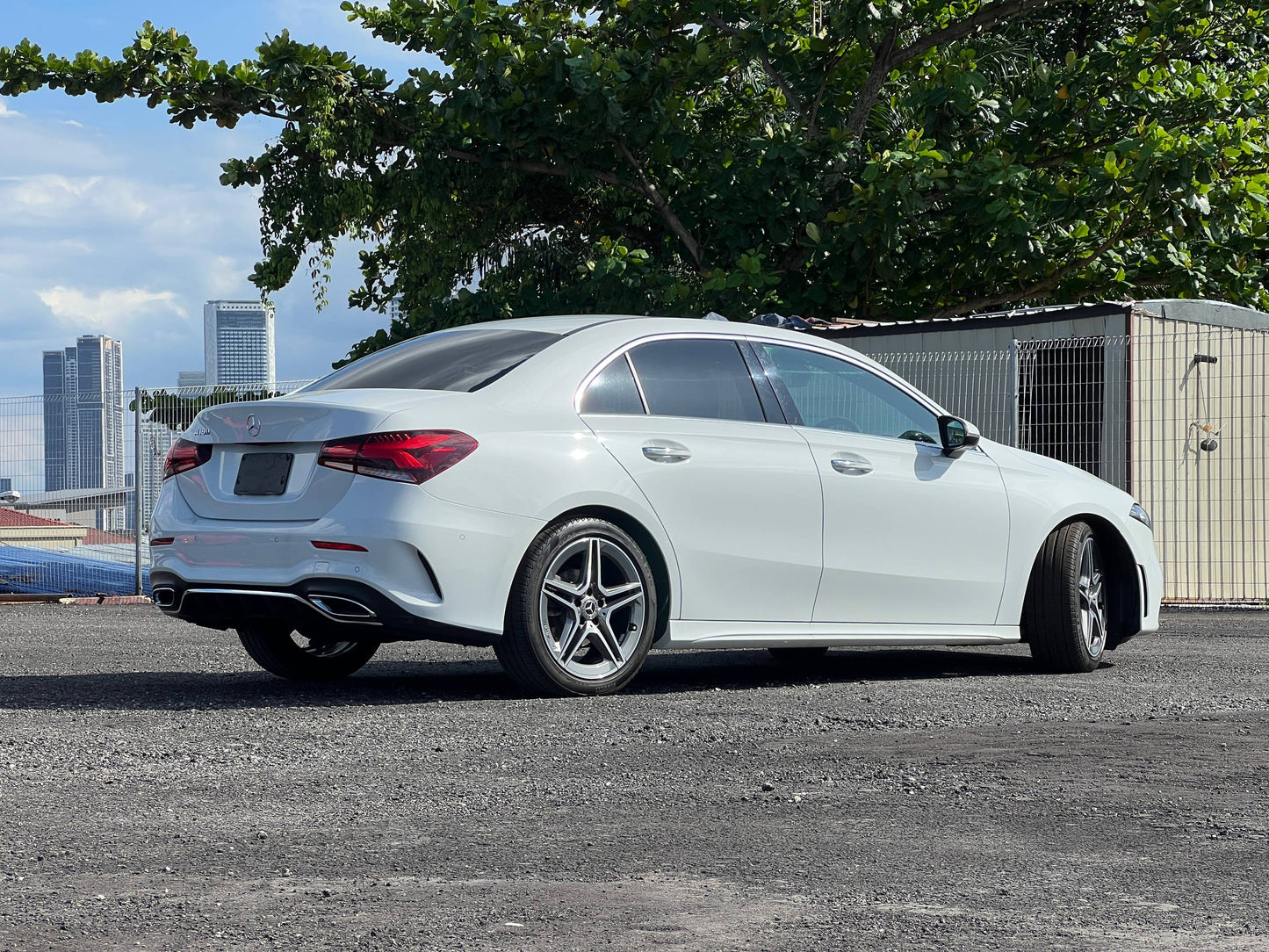 A180 AMG SEDAN 1.3T LEATHER EXCLUSIVE PACK